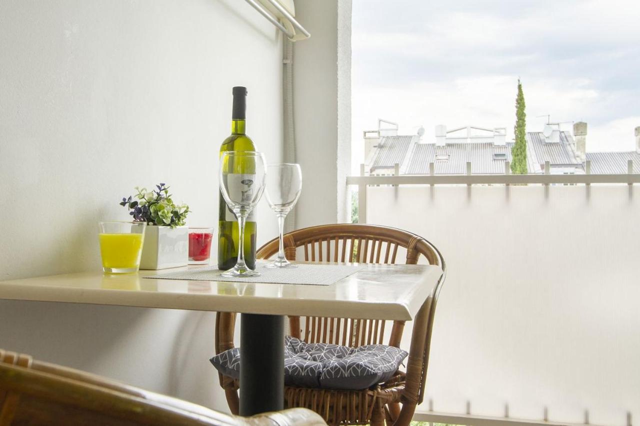 Seka Apartment *