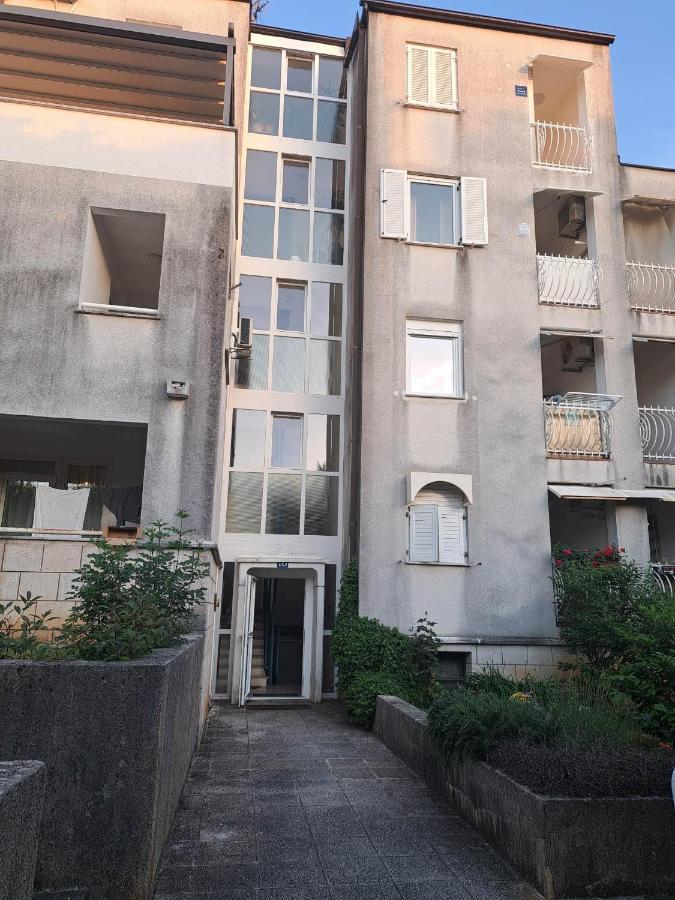 Seka Apartment